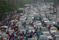 cua ngo sai gon ket xe kinh hoang sau ky nghi le