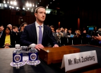 hai ngay dieu tran cua zuckerberg giup co phieu facebook tang 5