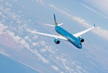 Tin tức trong ngày hôm nay 14/4: Hàng không điều chỉnh đường bay tránh chiến sự và đề xuất 'gây bão' dư luận