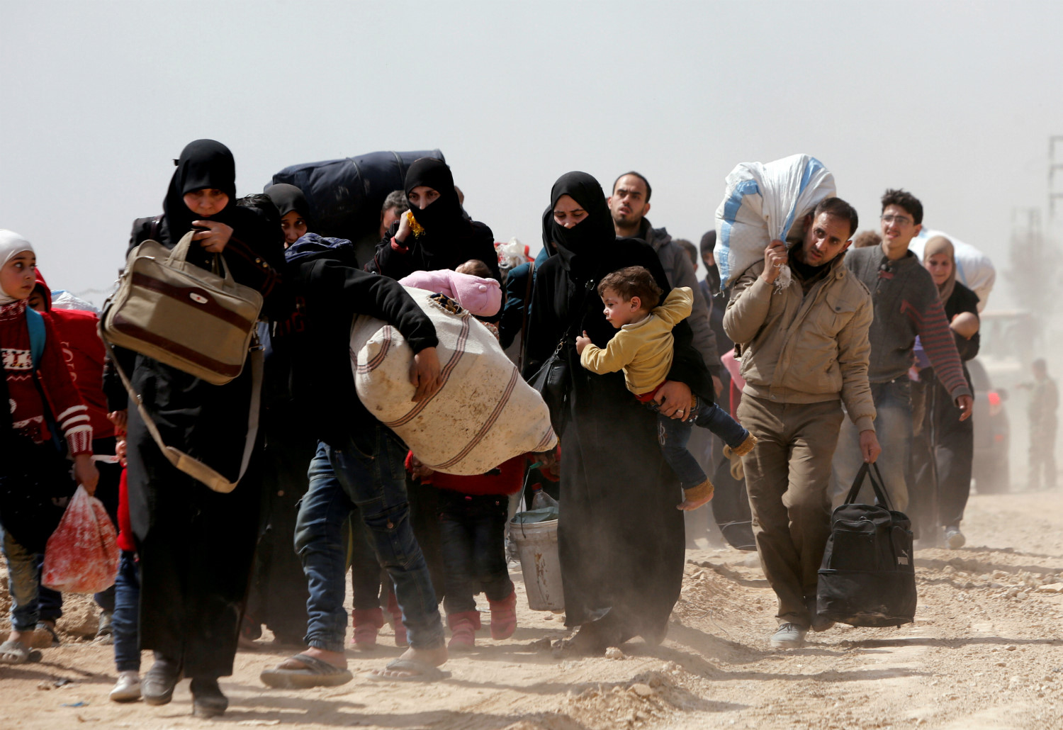 syria khong chien tranh giua cac vi sao chi co dan thuong chet toi