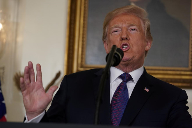 trump cao buoc nga trung pha gia tien te