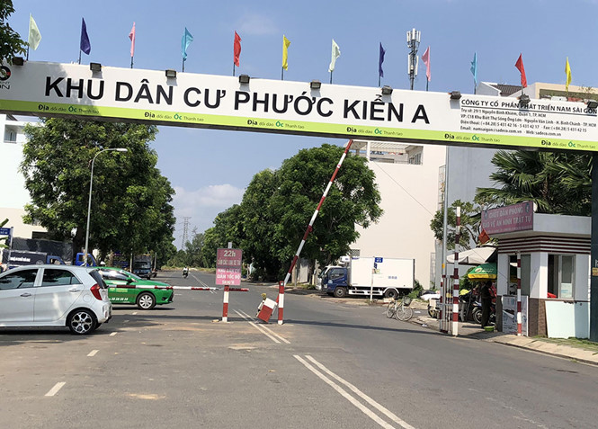 hon 30 ha dat o tphcm bi ban gia re ra sao