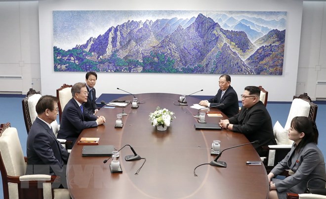 la nh da o hai mie n trieu tien ba t da u phien ho p buoi chie u