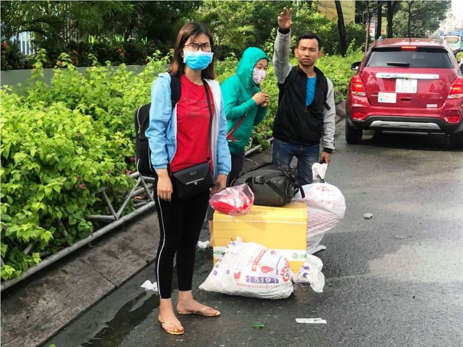 cua ngo sai gon ket xe kinh hoang sau ky nghi le