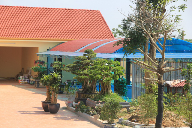 can bo cong an huyen ngang nhien xay biet phu khong phep