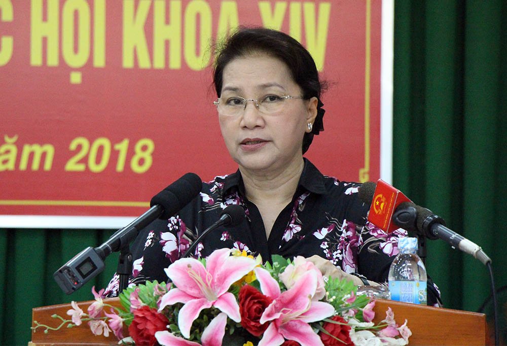 chu tich qh noi ve viec can bo nhau nhieu hon lam viec