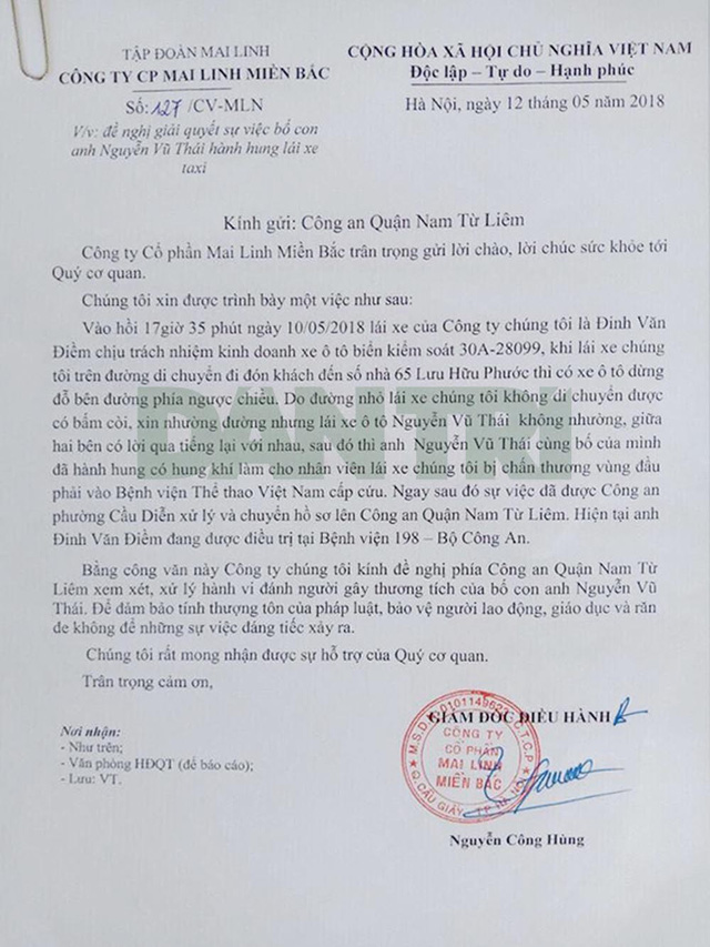 chuyen tai xe taxi bi choang gach sang benh vien viet duc dieu tri