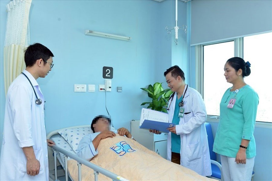 bac si o at bo benh vien cong phai giu chan bang co che dac biet