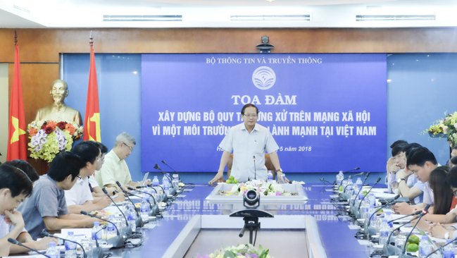 viet nam xay dung bo quy tac ung xu cua nguoi dung mang xa hoi