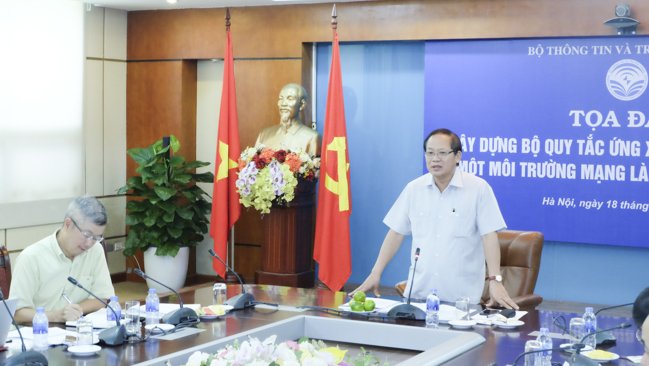 viet nam xay dung bo quy tac ung xu cua nguoi dung mang xa hoi