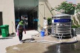 Vụ nước sạch chung cư dính bể phốt: Dân vẫn 'hãi' chưa dám dùng