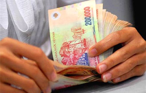 tang luong cho can bo cong chuc lay tien o dau