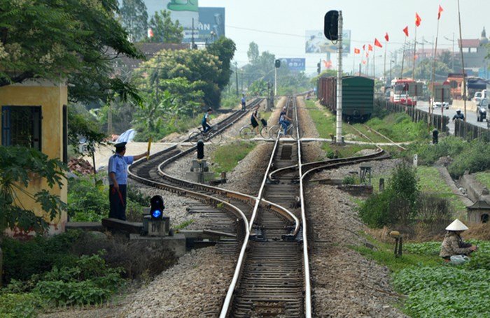 Bộ trưởng Nguyễn Văn Thể: Trực gác chắn lương thấp thì trách nhiệm sao cao được? bo truong nguyen van the truc gac chan luong thap thi trach nhiem sao cao duoc