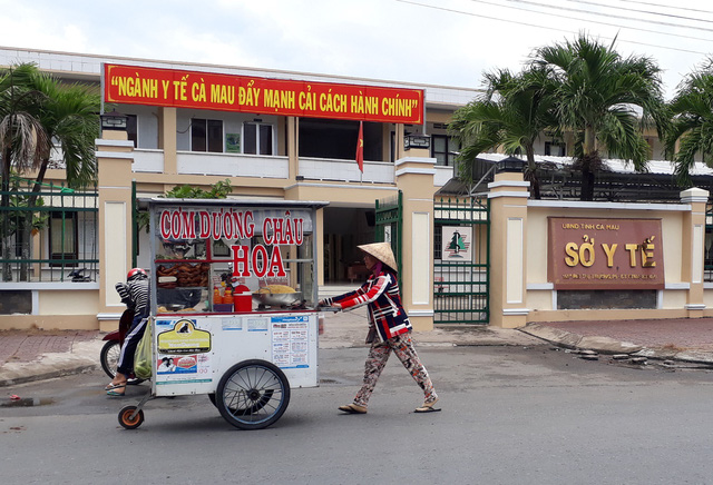 de nghi canh cao ve mat chinh quyen nguyen giam doc so y te ca mau
