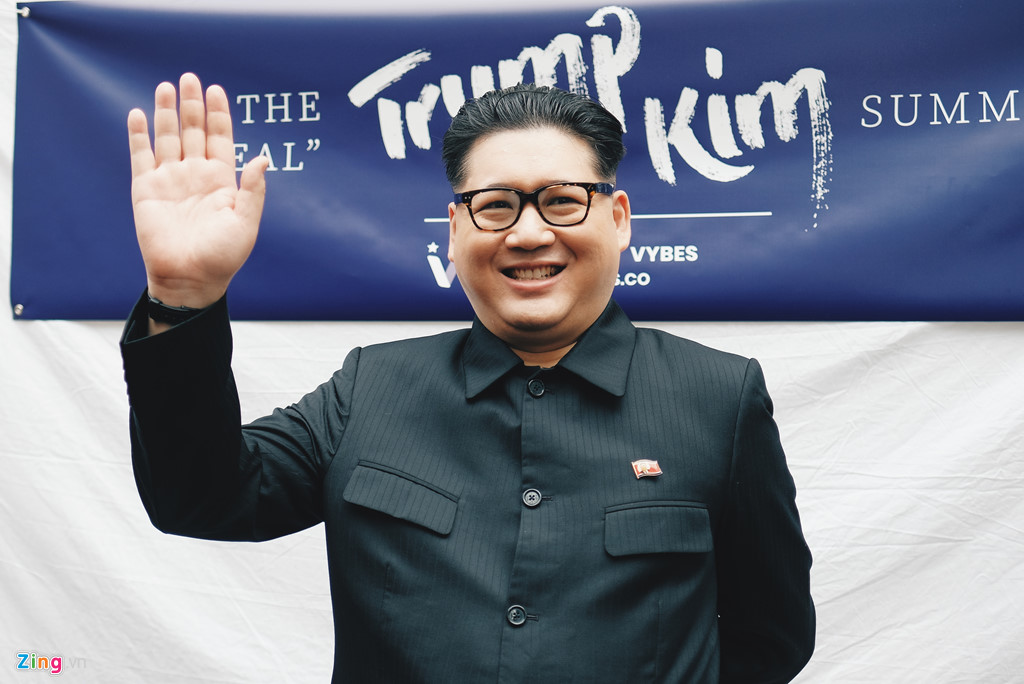 bo doi kim trump gia thu hut su chu y tai singapore