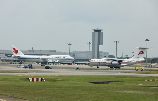vi sao ong kim jong un va em gai toi singapore tren 2 may bay khac nhau