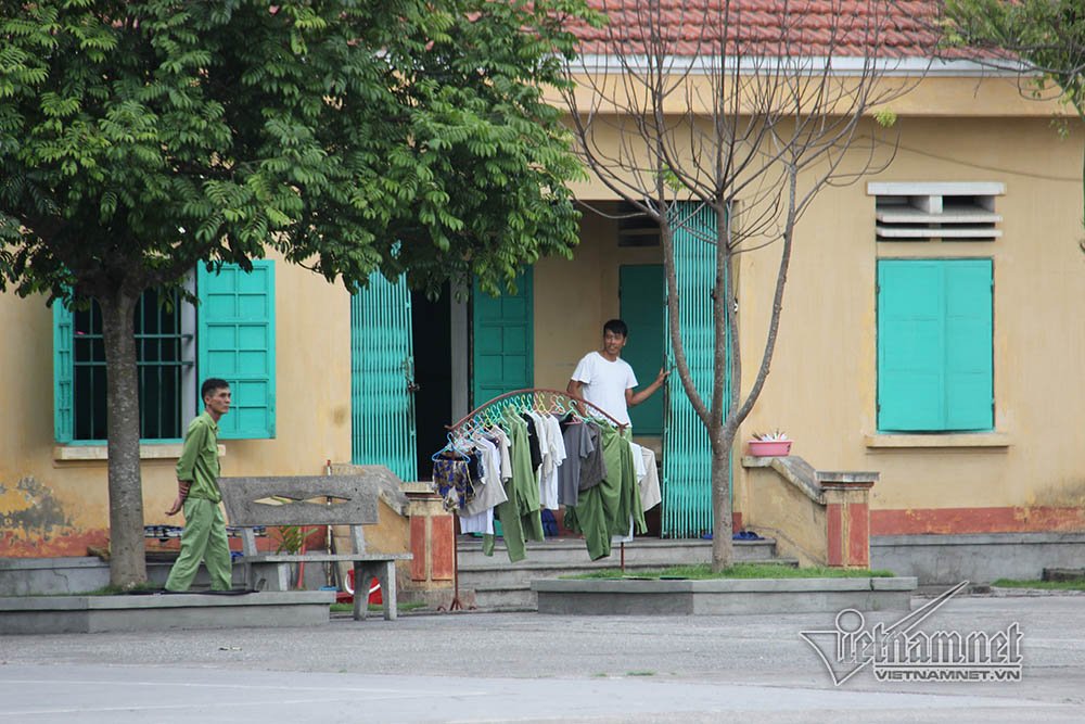 chuyen kho tin trong trung tam cai nghien mien phi o quang ninh