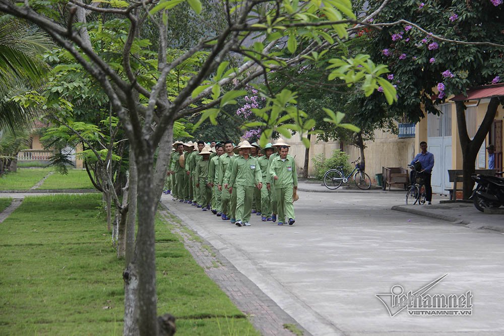 chuyen kho tin trong trung tam cai nghien mien phi o quang ninh