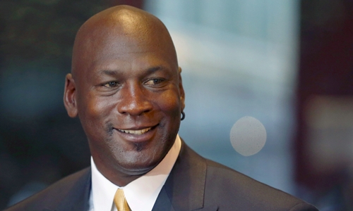 cuu sao bong ro michael jordan tung tu choi loi moi cua kim jong un