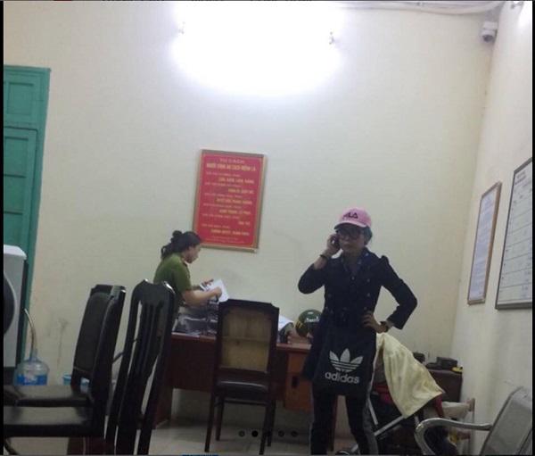 hot girl bella tuyet thuc doi om con roi trung tam bao tro xa hoi