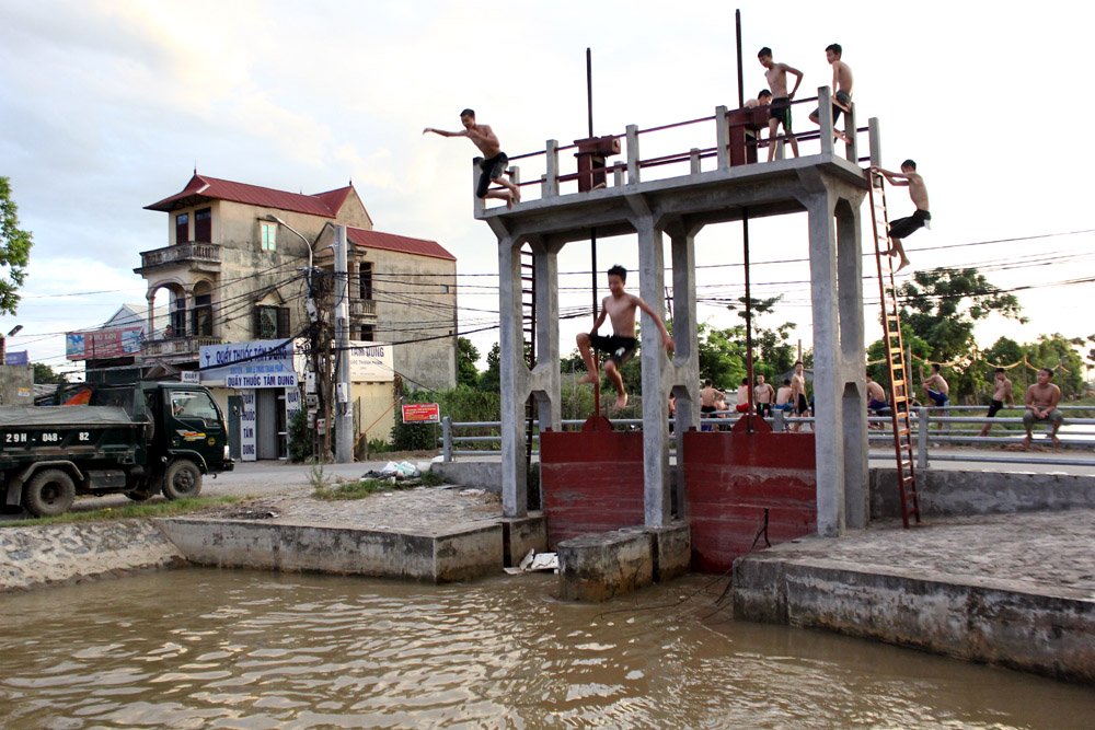 ha noi thoa suc vung vay o bai tam doc nhat vo nhi dai hang km