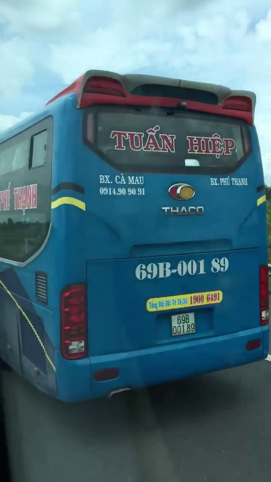 tuoc gplx 3 thang doi voi tai xe lai xe bang chan tren cao toc