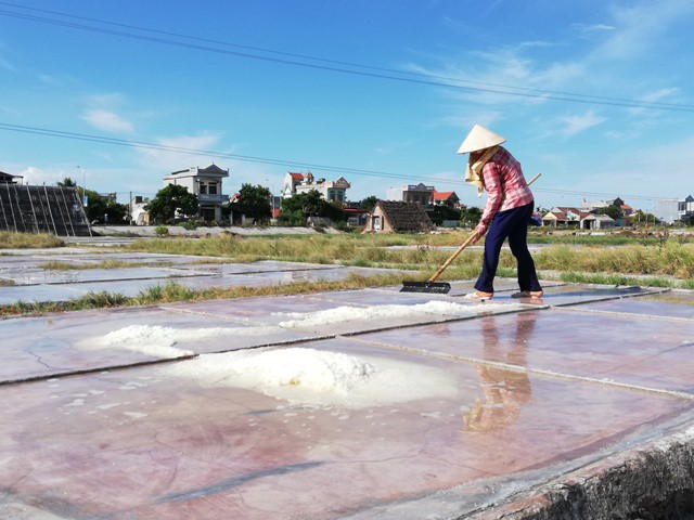 nang nong 40 do c van mong troi do them lua