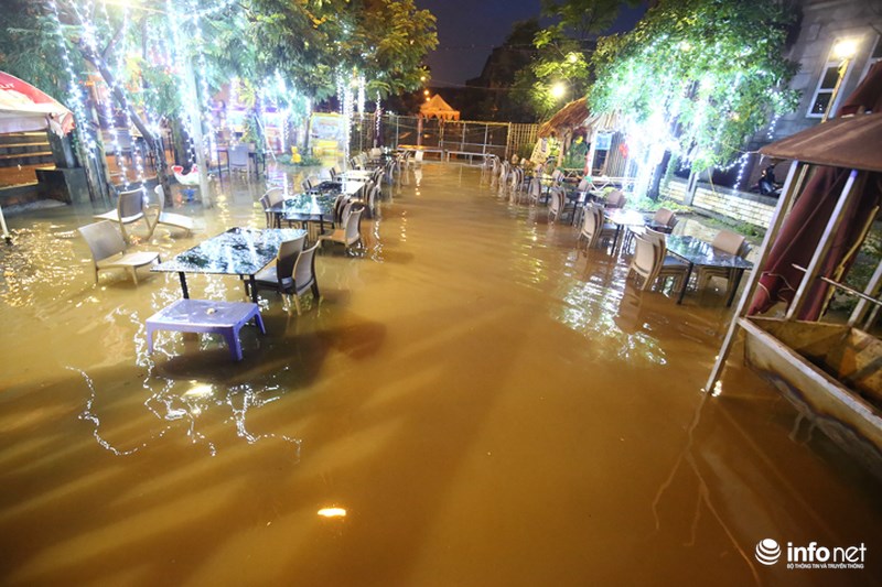 sau nua ngay ngap lut dai lo thang long van chua rut nuoc