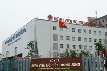 Đã bắt được 1 đối tượng hành hung Giám đốc Bệnh viện Nội tiết Trung ương