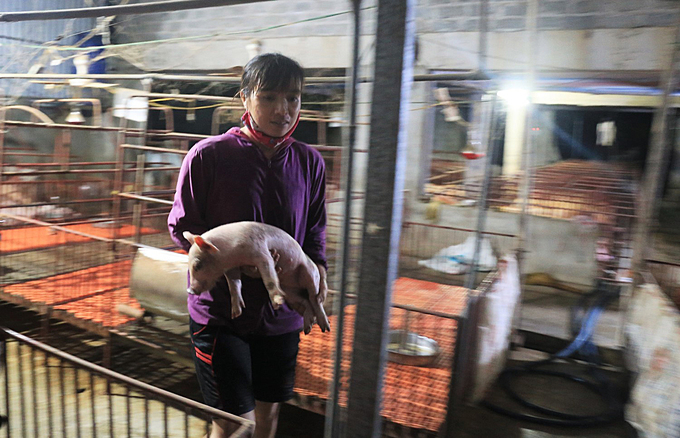 nguoi dan ngoai thanh ha noi trang dem dam mua chay lu
