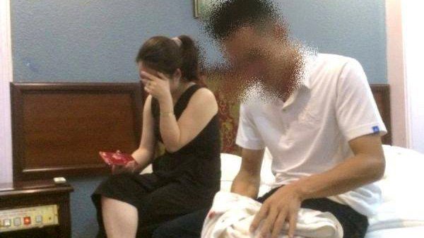 thanh hoa chong bat qua tang vo trong nha nghi voi csgt