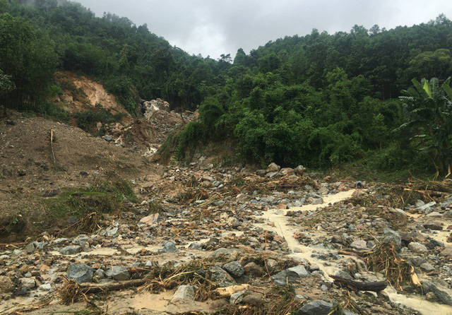 xuat hien nhieu diem sat lo thanh hoa so tan dan khoi vung nguy hiem