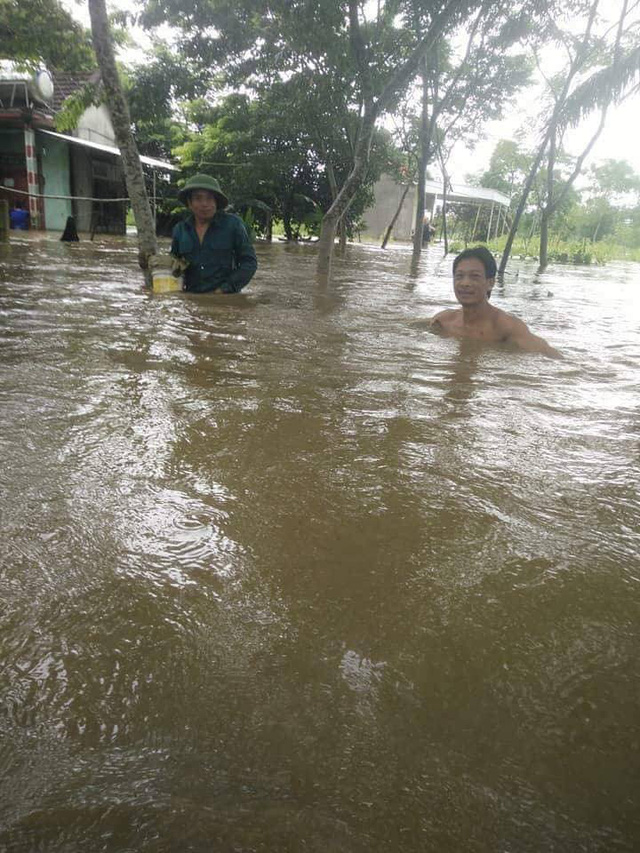 Mưa lớn, quốc lộ 48 ngập lụt nghiêm trọng mua lon quoc lo 48 ngap lut nghiem trong
