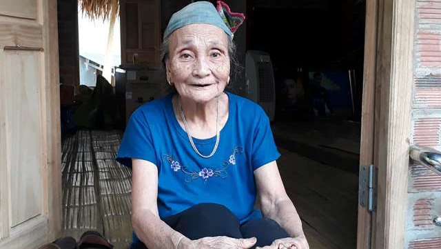 ba noi tien dung thuong nhat van toan vi con tre sao toc bac het roi