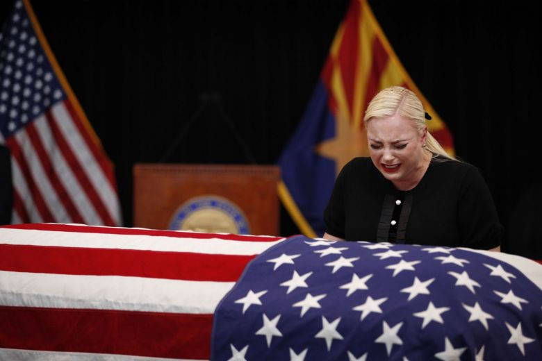 nguoi dan arizona xep hang dai tien biet thuong nghi si mccain