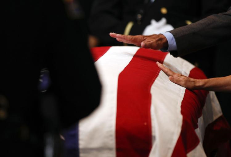 nguoi dan arizona xep hang dai tien biet thuong nghi si mccain