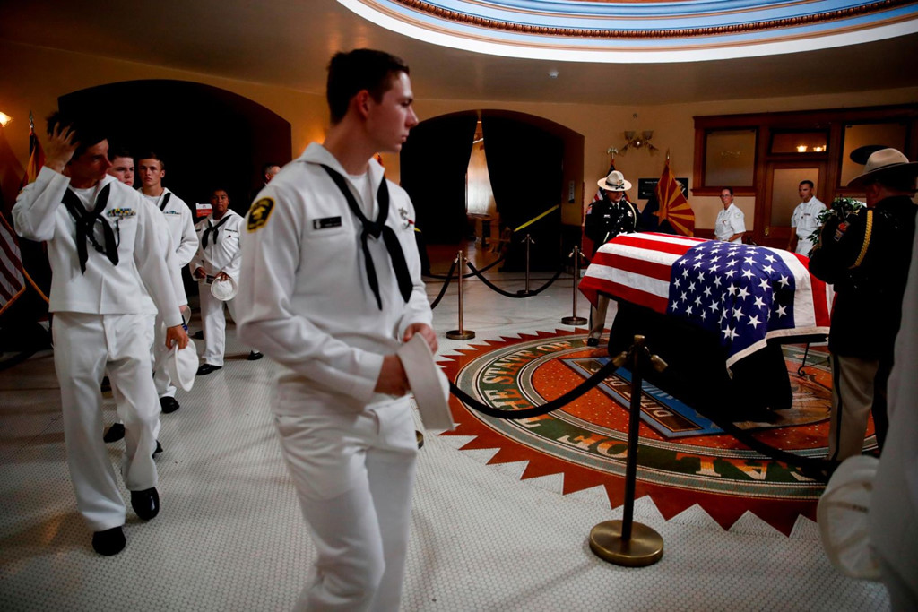 nguoi dan arizona xep hang dai tien biet thuong nghi si mccain