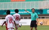 20.000 CĐV Hàn Quốc đòi tước quyền cầm còi trọng tài ép Việt Nam