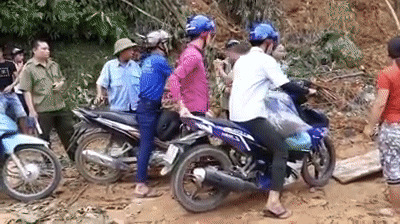 de xuat mien giam gia ve qua tram thu phi bot tan phu