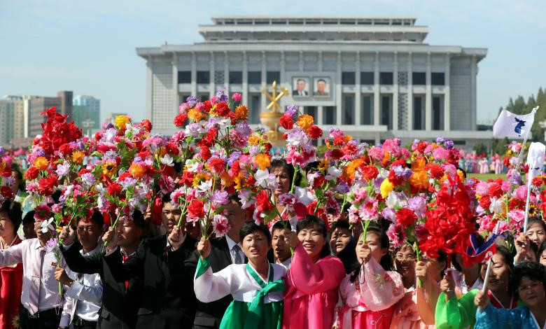 nhung khoanh khac sau ngay gap dau giua ong moon va kim jong un