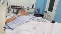 5 xe o to va cham lien hoan tren cau vuot hang xanh