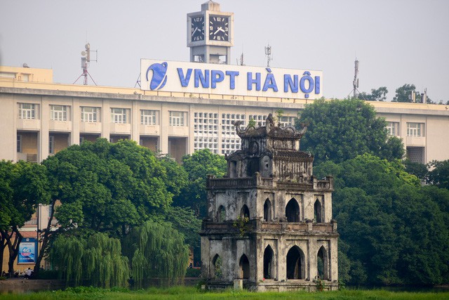 buu dien ha noi bat ngo bi thay ten doi ho