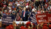 Bầu cử giữa kì Mỹ: Đảng Dân chủ lên ngôi, ông Trump gặp khó?