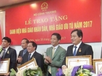 gian giao bat ngo do sap trong le ki niem 2011 nhieu hoc sinh nhap vien