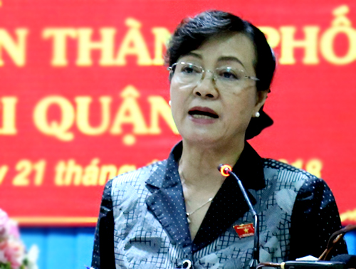 thanh uy tp hcm hop ca ngay chu nhat kiem diem ong tat thanh cang