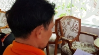 dang xet xu hinh su tien si bi to bat ca nhieu tay