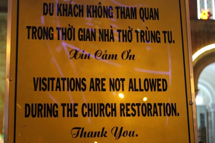 dang sua chua nha tho duc ba to chuc giang sinh 2018 hay khong