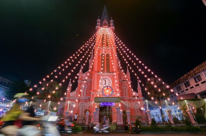 thoi tiet sai gon hom nay toi mua nguoi dan han che vui choi noel ngoai troi