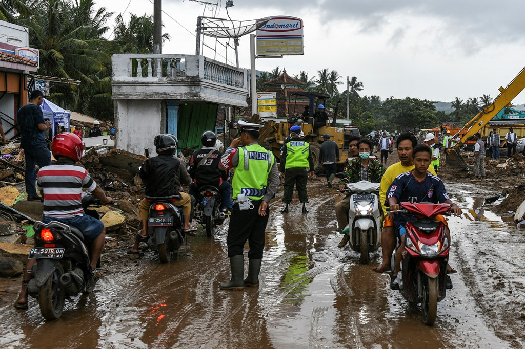 cuu vo hay me lua chon nghiet nga trong song than o indonesia