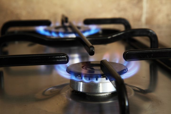 lam gi khi bi ngo doc khi gas